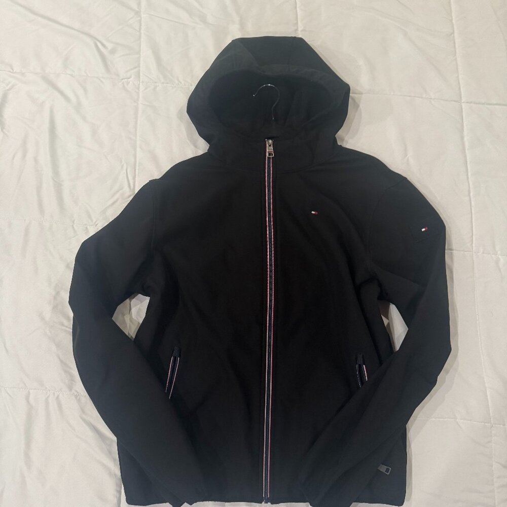 Men's Black Tommy Hilfiger Fleece-lined Soft Shelled Jacket / Size Medium